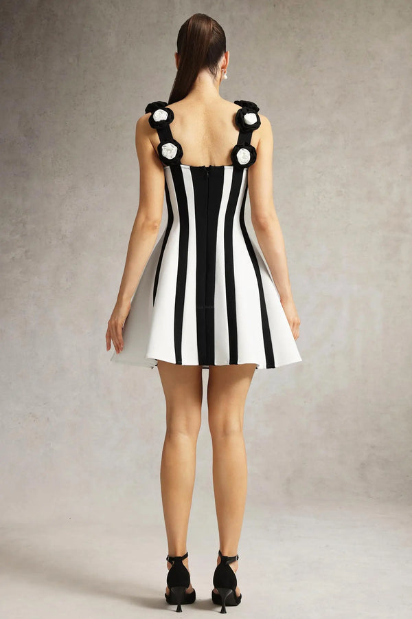 Women Chic ISerela Sleeveless V-Neck Flower Bandage Mini Dress Ladies Bodycon Occasion Birthday Cocktail Prom Party Dresses