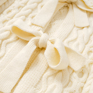 Cable Lace-Up Crew-Neck Knit Cardigan Winteres