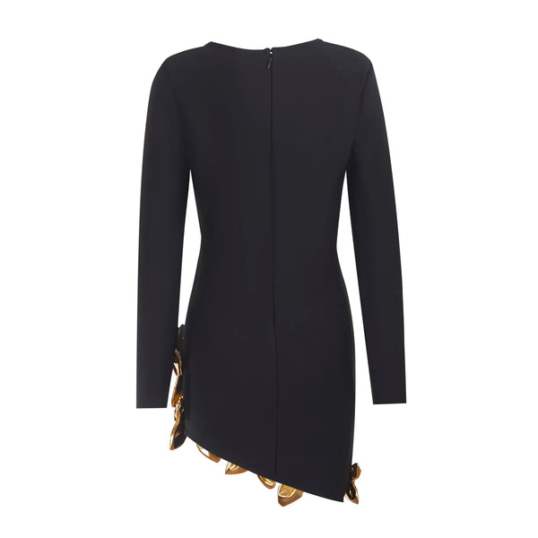 Dare to make a statement with our New Fashion bodycon dress, featuring a sexy square collar and bold gold florals. Perfect for a daring night out at the nightclub, t