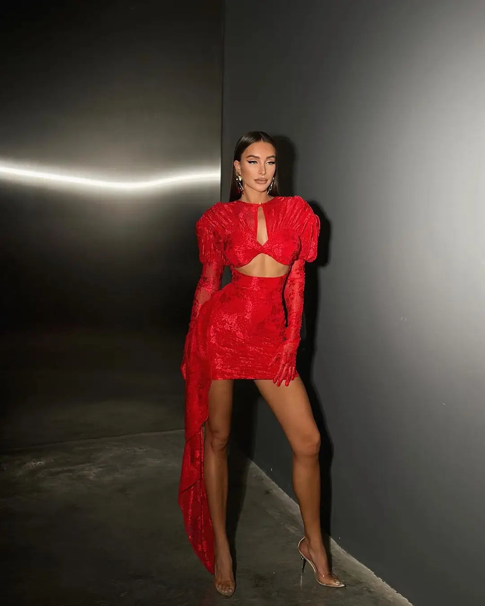 Turn heads and steal the spotlight with this High Quality Red White Women Long Sleeve Sexy Lace Dress. The bodycon fit and draped design hug your curves in all the r