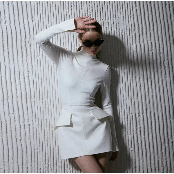 Introducing our Chic Red Women Pockets Mini Dress, perfect for elegant occasions or daily commutes. Featuring a turtleneck and slim fit, this dress boasts long sleev