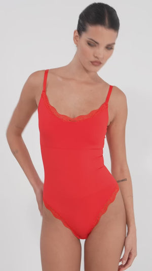 Body gainant en dentelle sculptant et amincissant 